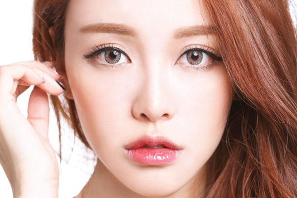 5 phương pháp thẩm mỹ mắt đẹp phụ nữ tuổi 30 nên biết 3